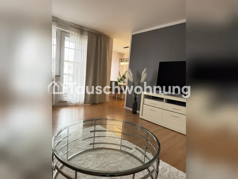 Tauschwohnung: Suche 4 zimmer Wohnung oder Haus gegen wunderschöne 3 zimmer — photo 1